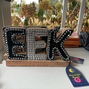 Moonlight Manor EEK Halloween Decor